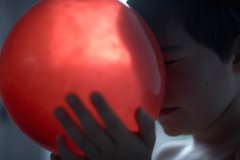 图片新闻：自闭症儿童 你到底在想什么