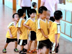 从特殊教育到普通教育需要“过渡班”的介入