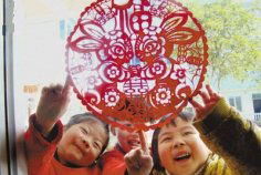 新年 不要忘了教孩子做个好主人、好客人