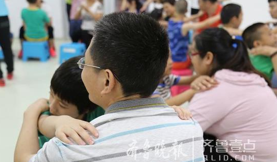 自闭症孩子们的儿童节:即使不知道,也希望你们感受到