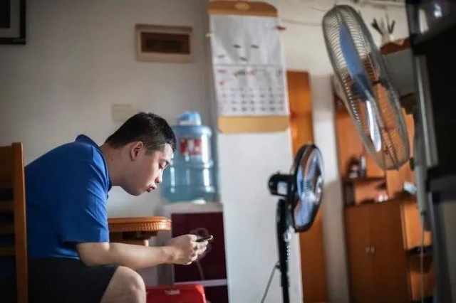 妈妈做了一件事,让6岁无语言自闭症男孩如今成为宣传大使